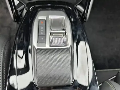 Photo 34 Peugeot 2008  Hybrid 145 e-DCS6