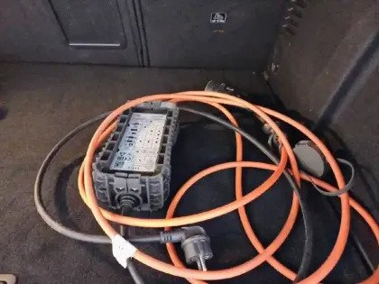 Photo 104 Peugeot 3008  Hybrid 225 e-EAT8