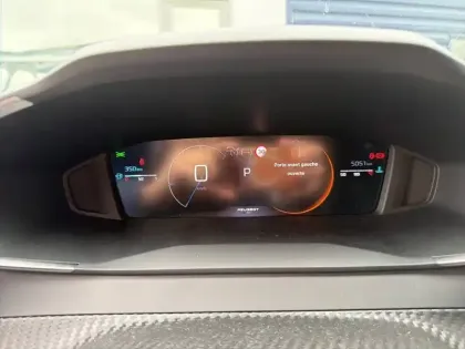 Photo 9 Peugeot 2008  Hybrid 145 e-DCS6