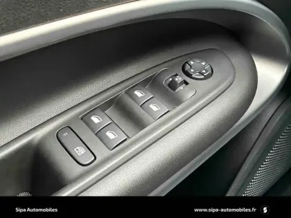 Photo 86 Jeep Avenger  1.2 Turbo T3 100 ch