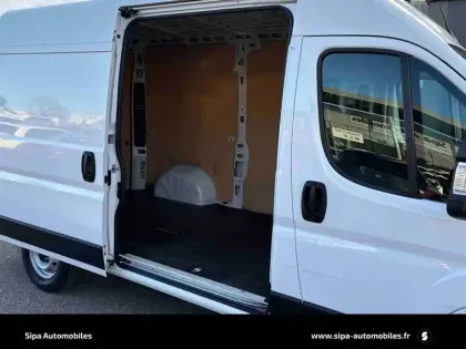 Photo 66 Fiat Ducato  FOURGON TOLE MH2 3.5 T 140 CH S&S BVM6