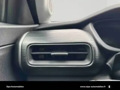 Photo 18 Jeep Avenger  1.2 Turbo T3 100 ch