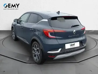 Photo 6 Renault Captur  E-Tech hybride rechargeable 160