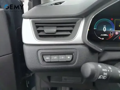 Photo 12 Renault Captur  E-Tech hybride rechargeable 160