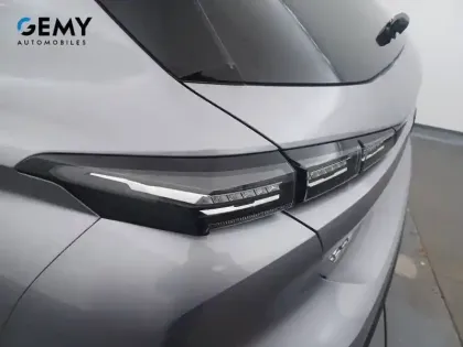 Photo 16 Peugeot 308  BlueHDi 130ch S&S EAT8