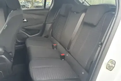 Photo 11 Peugeot 208  Electrique 50 kWh 136ch