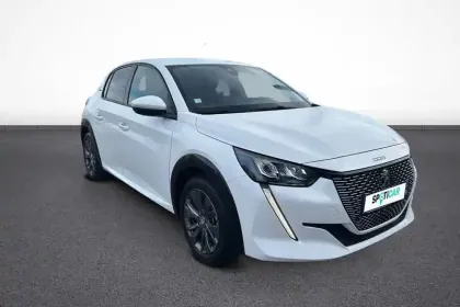 Photo 7 Peugeot 208  Electrique 50 kWh 136ch