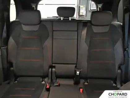 Photo 18 Mercedes GLB  200 d 8G-DCT