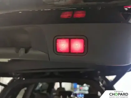 Photo 23 Mercedes GLB  200 d 8G-DCT