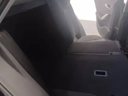 Photo 34 Audi Q2  30 TDI 116 BVM6