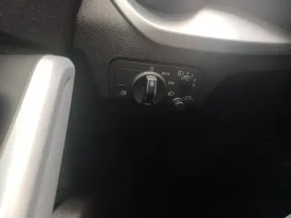 Photo 96 Audi Q2  30 TDI 116 BVM6
