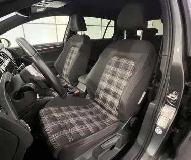 Photo 13 Volkswagen Golf  2.0 TSI 245 BVM6