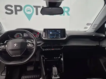 Photo 22 Peugeot 2008  PureTech 130 S&S EAT8