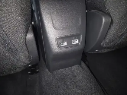 Photo 58 Peugeot 2008  PureTech 130 S&S EAT8