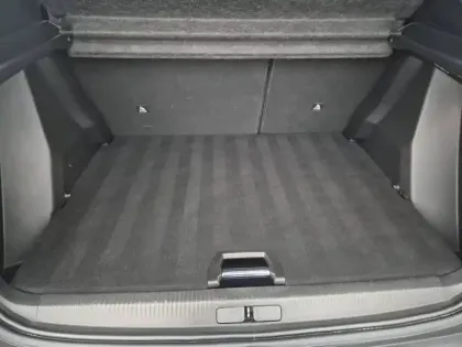 Photo 66 Peugeot 2008  PureTech 130 S&S EAT8