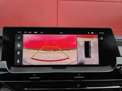 Photo 28 Citroën C5  X Hybride Rechargeable 225 S&S e-EAT8