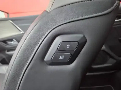 Photo 18 Citroën C5  X Hybride Rechargeable 225 S&S e-EAT8