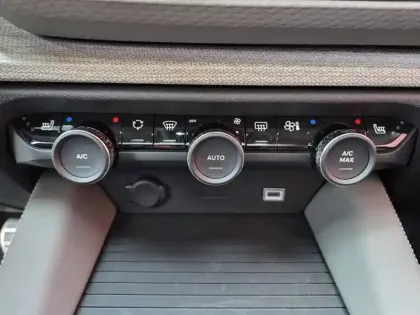 Photo 29 Citroën C5  X Hybride Rechargeable 225 S&S e-EAT8