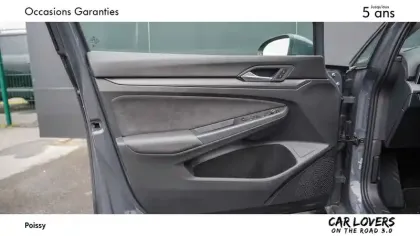 Photo 14 Volkswagen Golf  1.5 eTSI OPF 150 DSG7