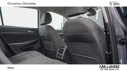 Photo 11 Volkswagen Golf  1.5 eTSI OPF 150 DSG7