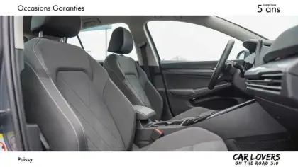 Photo 10 Volkswagen Golf  1.5 eTSI OPF 150 DSG7