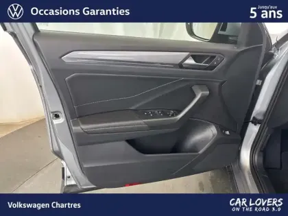 Photo 22 Volkswagen T-roc  1.5 TSI EVO2 150 Start/Stop DSG7