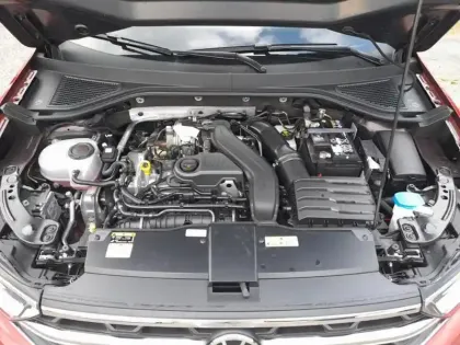 Photo 6 Volkswagen T-roc  1.5 TSI EVO2 150 Start/Stop DSG7 Style