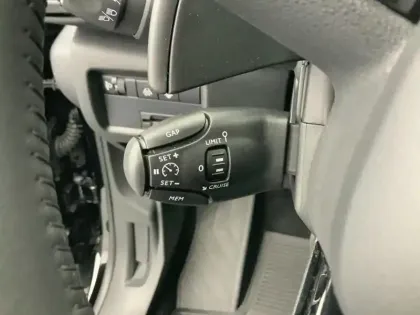 Photo 17 Citroën C5 aircross  Hybride 136 e-DCS6 Max