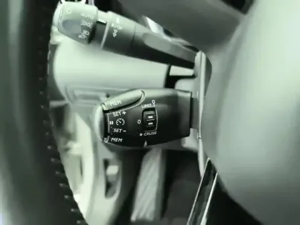 Photo 17 Citroën C3 Aircross  BlueHDi 120 S&S EAT6 Shine Pack