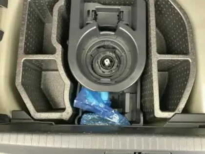 Photo 26 Peugeot 208  PureTech 100 S&S BVM6 Style