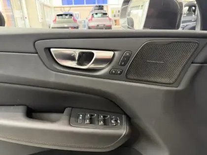 Photo 18 Volvo Xc60 Gén. II Ph2 Evo Ultra Style Chrome 5