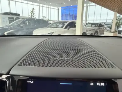 Photo 12 Volvo Xc60 Gén. II Ph2 Evo Ultra Style Chrome 5