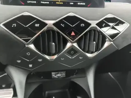 Photo 12 DS DS 3 DS3 Crossback BlueHDi 130 EAT8 Performance Line