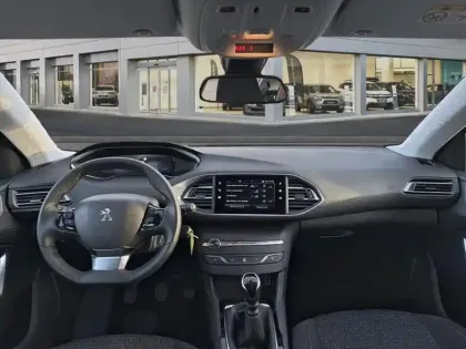 Photo 9 Peugeot 308  PureTech 110ch S&S BVM6 Active Business