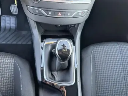 Photo 23 Peugeot 308  PureTech 110ch S&S BVM6 Active Business