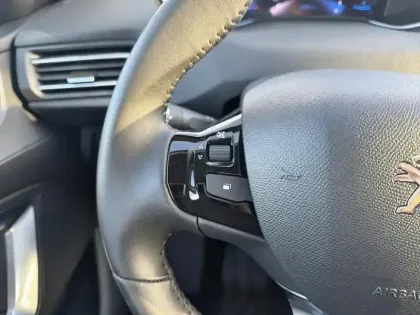 Photo 18 Peugeot 308  PureTech 110ch S&S BVM6 Active Business