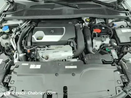 Photo 6 DS DS 4  Hybride E-Tense 225 EAT8 Performance Line+