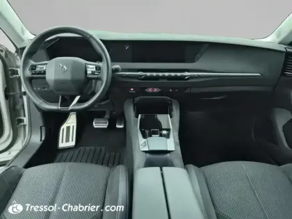 Photo 9 DS DS 4  Hybride E-Tense 225 EAT8 Performance Line+