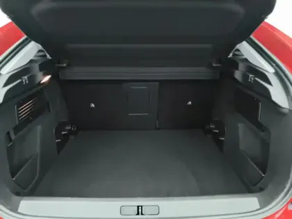 Photo 7 Citroën C4  PureTech 130 S&S EAT8 Shine Pack