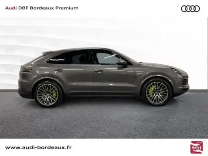 Photo 7 Porsche Cayenne E-Hybrid 3.0 V6 462 ch Tiptronic BVA