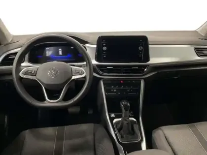 Photo 8 Volkswagen T-roc 1.5 TSI EVO2 150 Start/Stop DSG7 VW Edition