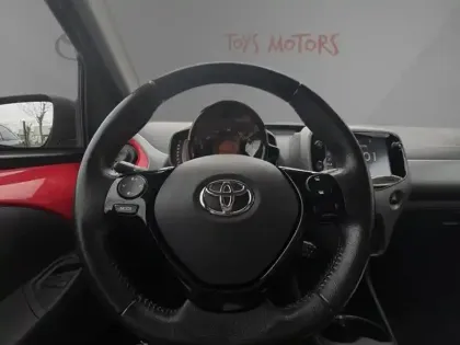 Photo 8 Toyota Aygo 1.0 VVT-i x-play