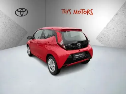 Photo 6 Toyota Aygo 1.0 VVT-i x-play
