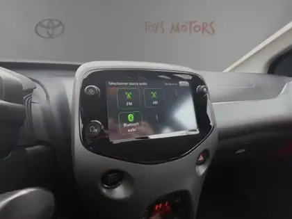 Photo 17 Toyota Aygo 1.0 VVT-i x-play