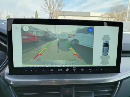 Photo 15 Ford Kuga 2.5 Duratec 180ch Hybrid FlexiFuel Titanium Powershift