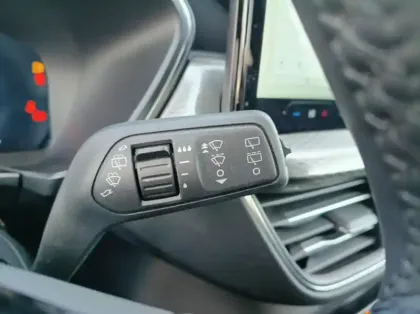 Photo 19 Ford Kuga 2.5 Duratec 180ch Hybrid FlexiFuel Titanium Powershift