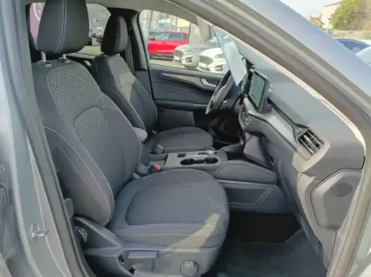 Photo 26 Ford Kuga 2.5 Duratec 180ch Hybrid FlexiFuel Titanium Powershift