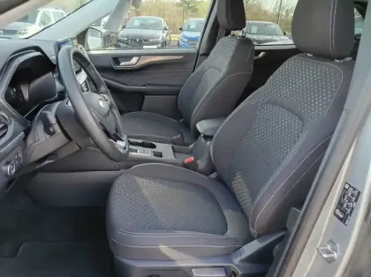 Photo 9 Ford Kuga 2.5 Duratec 180ch Hybrid FlexiFuel Titanium Powershift