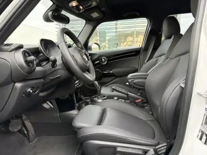 Photo 14 Mini Mini Gén. III (F56) Ph3 Edition Premium Plus 3