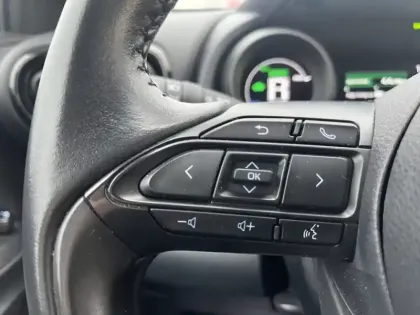 Photo 16 Toyota Yaris Hybride 116h Design